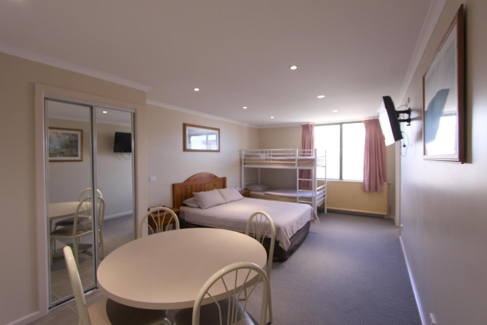 Arlberg Hotel Mt. Buller เมาต์บุลเลอร์ ภายนอก รูปภาพ