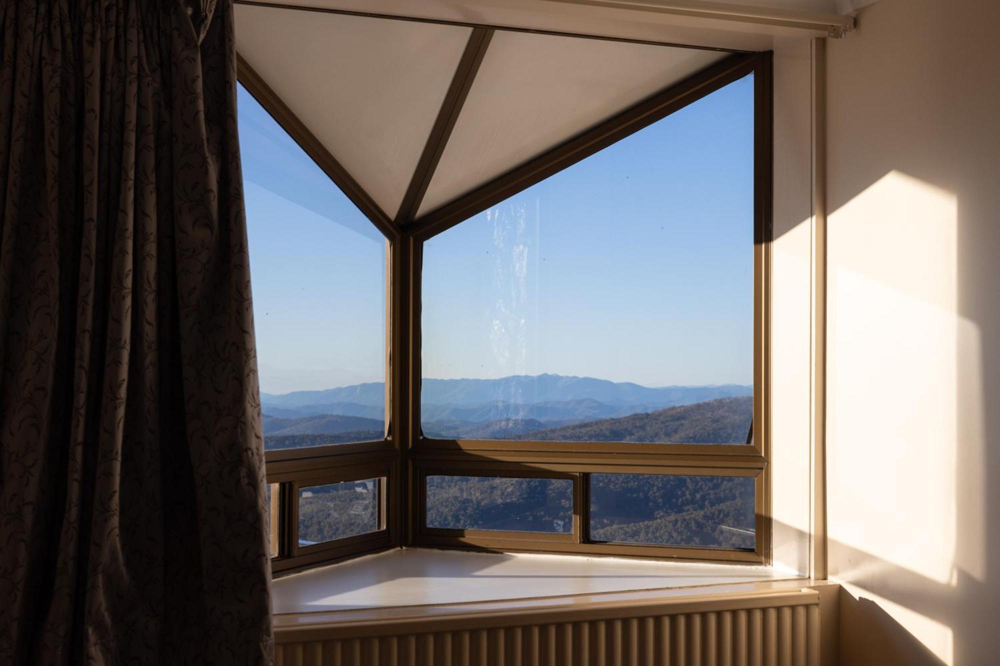 Arlberg Hotel Mt. Buller เมาต์บุลเลอร์ ภายนอก รูปภาพ